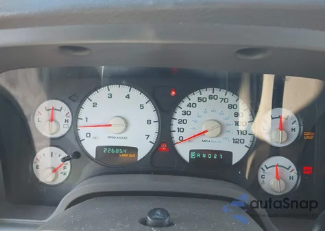 2003 Dodge Ram 1500 Slt/Laramie/St из США, поврежденный, VIN 1D7HA16D13J619761